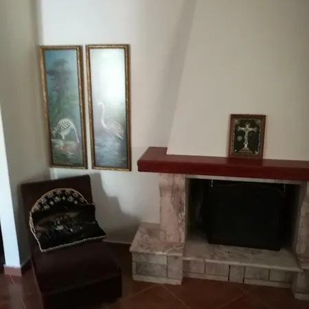 Traditional Greek House * Chalkís